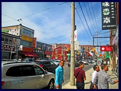 Chinatown Toronto 08 - Dundas St W